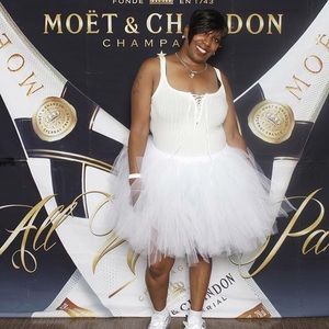 Meet your Posher, Alesia